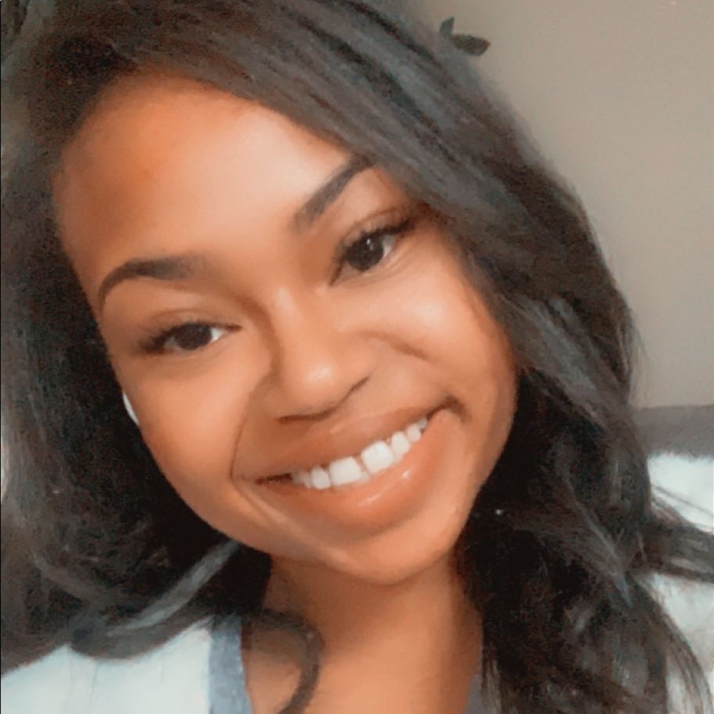 Meet your Posher, Shynekwa